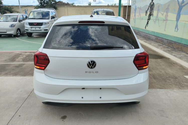 Volkswagen Polo 2023 car image #6