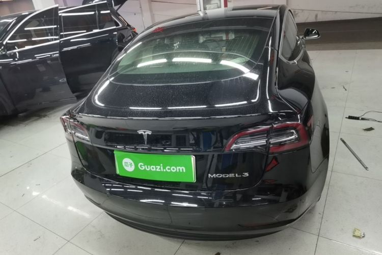 Tesla Model 3 2020 car image #6