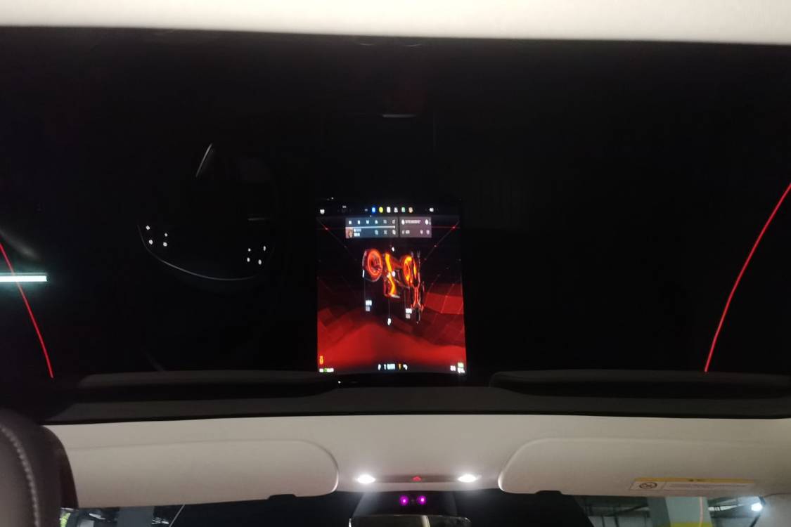 Tesla Model 3 2025 car image #20