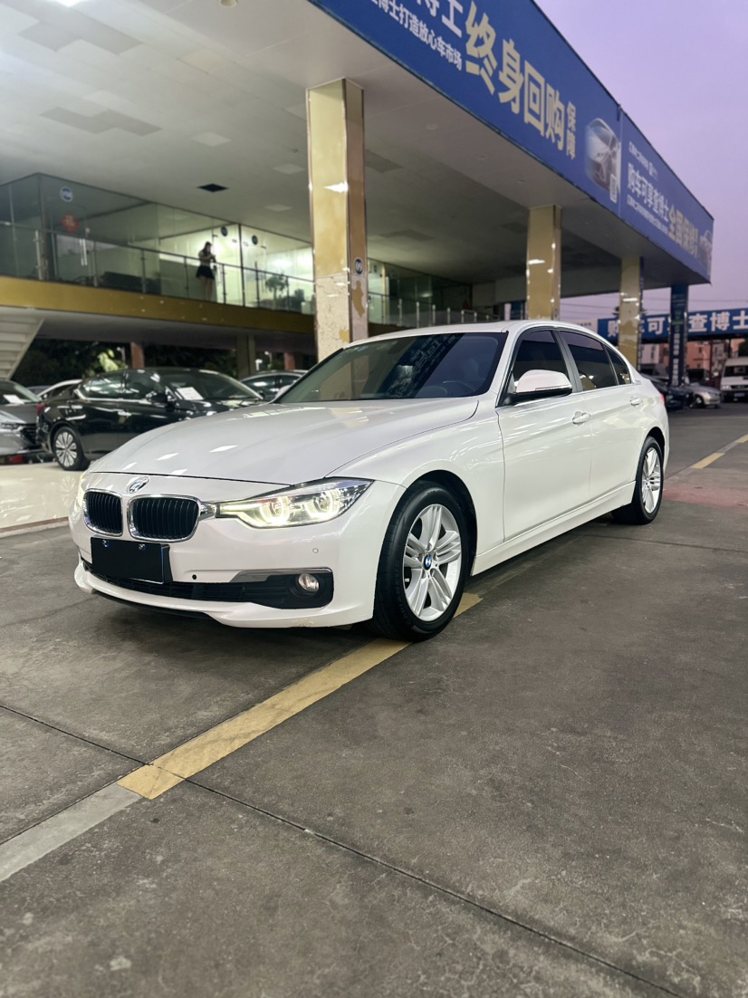 BMW 3 Series 2017 car image #2