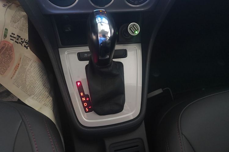 Volkswagen Lavida 2015 car image #14