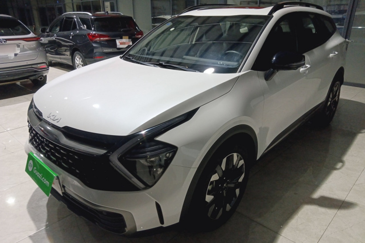 起亚 狮铂拓界 2022 汽车图片 #2