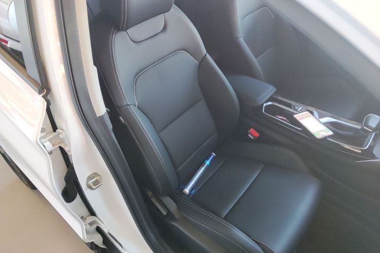 GEELY Coolray 2025 #24 GEELY Coolray 2025 car image #24