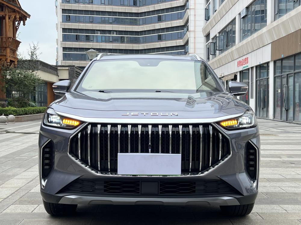 Jetour X70 PLUS 2025 car image #2