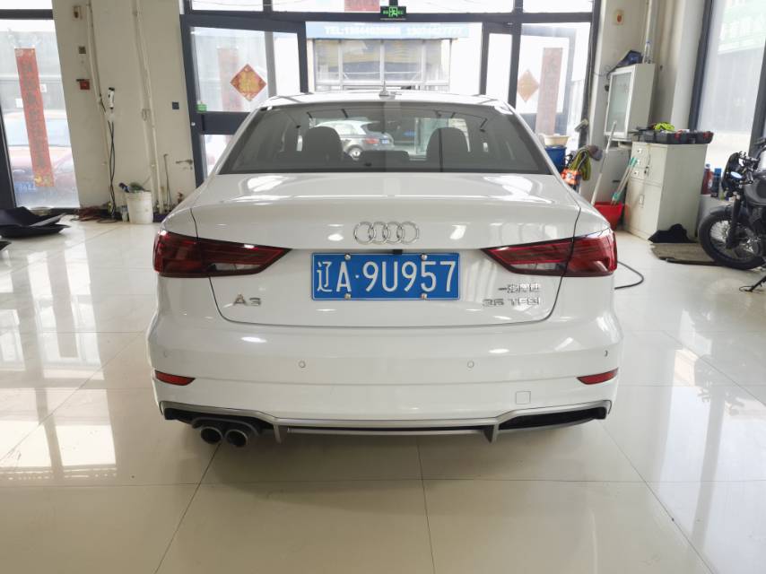 Audi A3 2018 car image #8