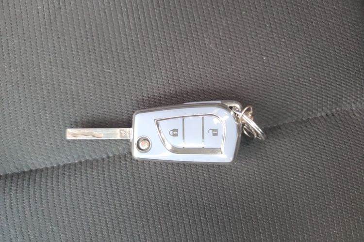 2015 #13 2015 car image #13