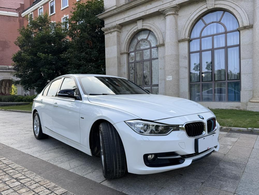 BMW 3 Series (Imported) 2012 car image #3