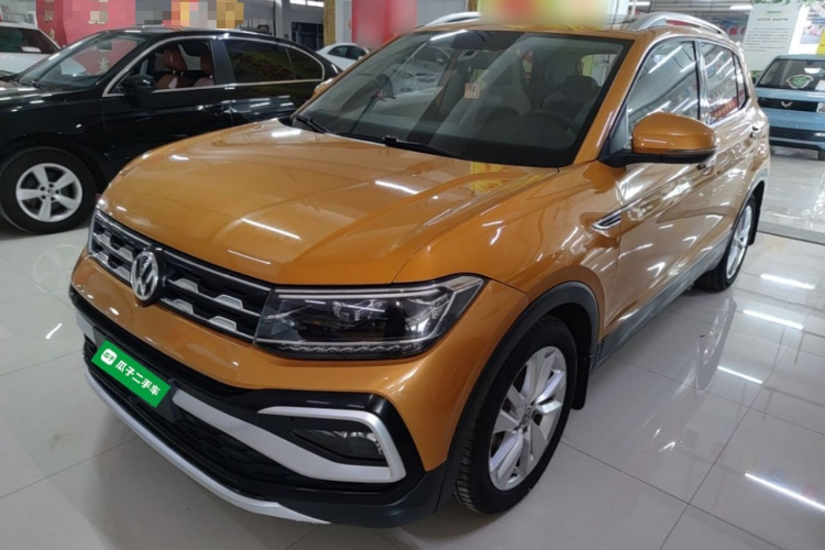 Volkswagen T-Cross 2019 #2 Volkswagen T-Cross 2019 car image #2