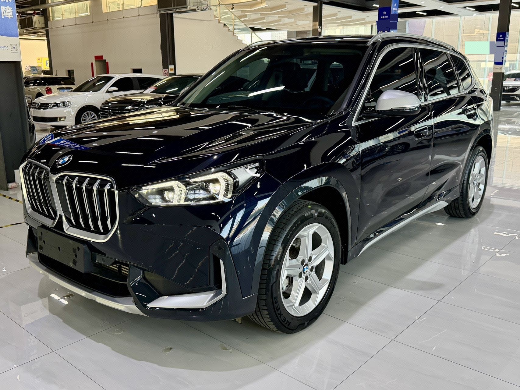 BMW X1 2023 car image 