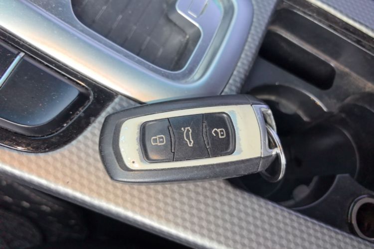 GEELY Emgrand GS 2017 #9 GEELY Emgrand GS 2017 car image #9
