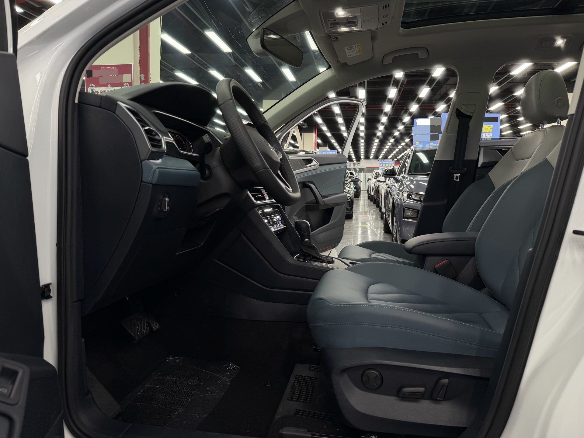 2024 imagen de coche #3