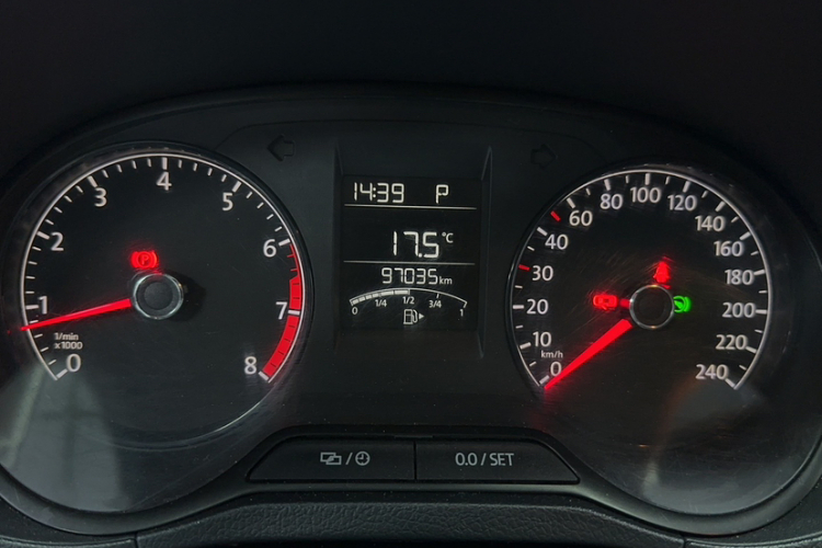 Volkswagen Polo 2018 car image #8