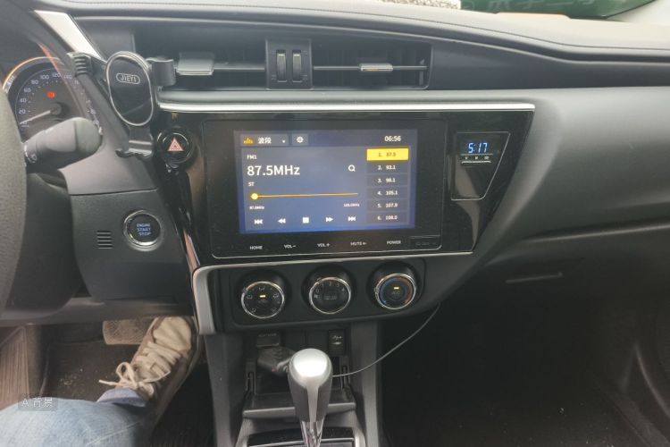 Toyota Corolla 2019 #15 Toyota Corolla 2019 car image #15