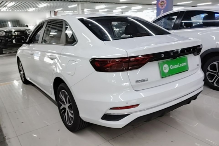GEELY Emgrand 2023 car image #5