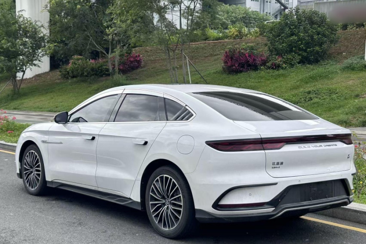 BYD Han 2022 car image #3