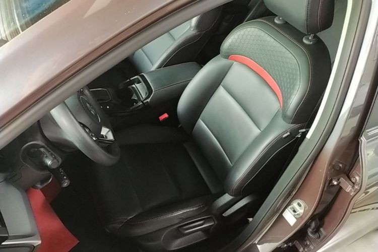 MG 5 2020 car image #15