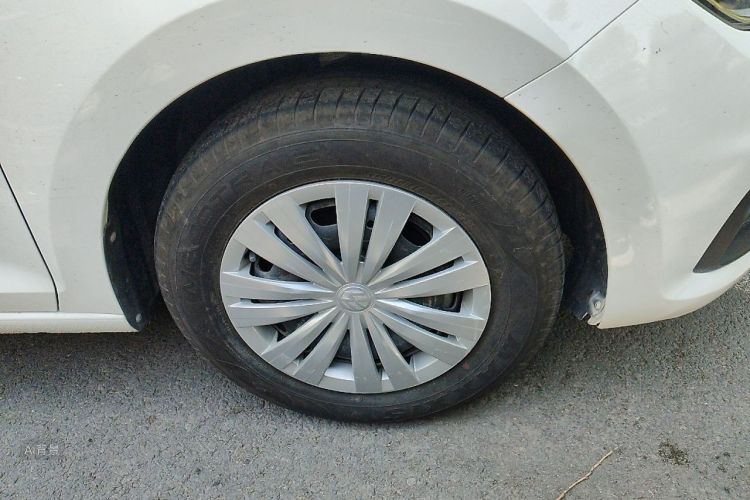 Volkswagen Santana 2020 car image #9
