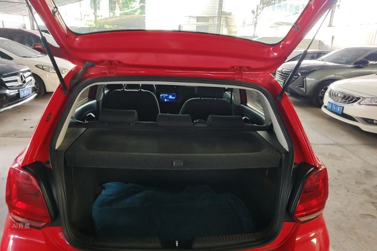 Volkswagen Polo 2018 car image #22