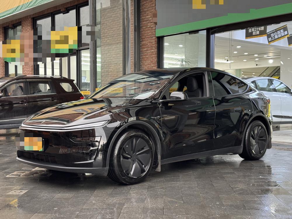 Tesla Model Y 2026 #7 Tesla Model Y 2026 изображение автомобиля #7