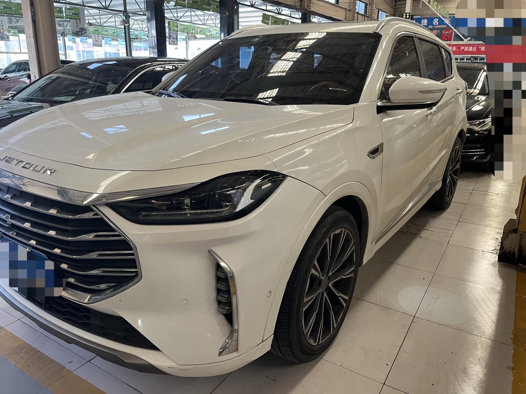 Jetour X70 PLUS 2021 #2 Jetour X70 PLUS 2021 car image #2