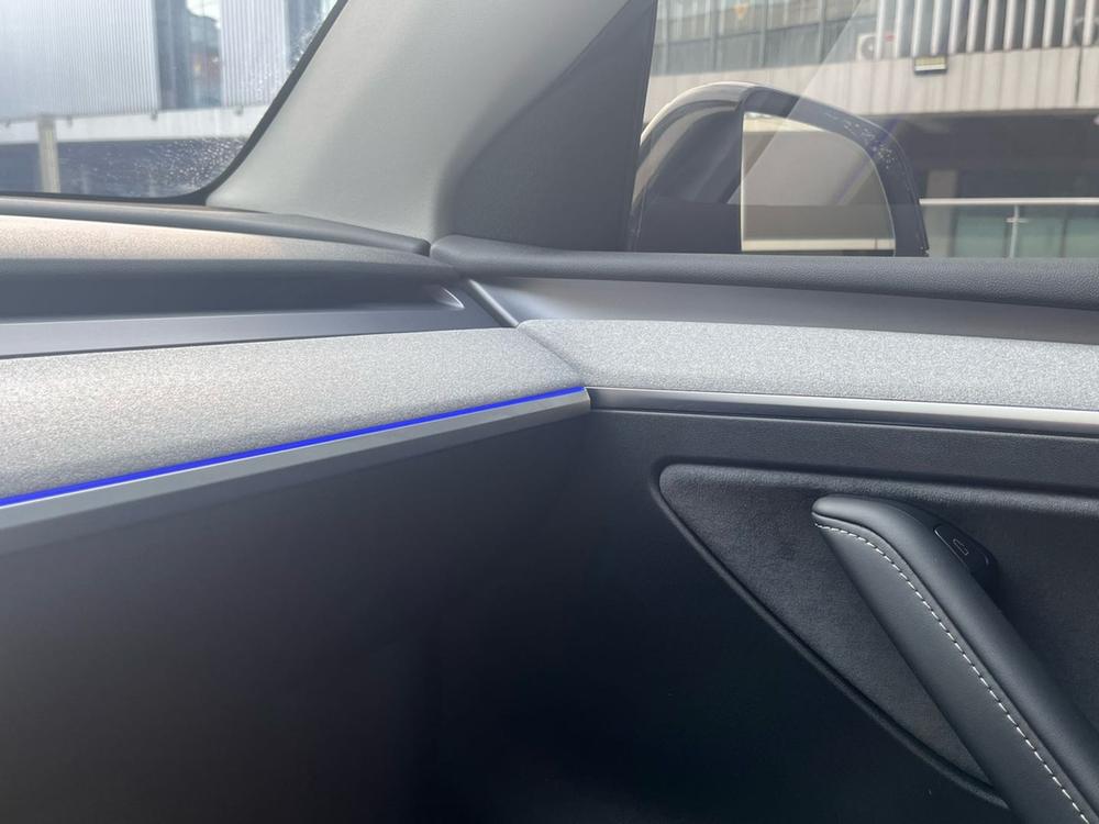 Tesla Model Y 2024 #8 Tesla Model Y 2024 car image #8