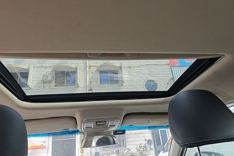 GEELY Emgrand GL 2019 car image #18