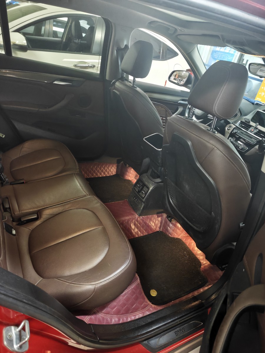BMW X1 2019 #6 BMW X1 2019 car image #6