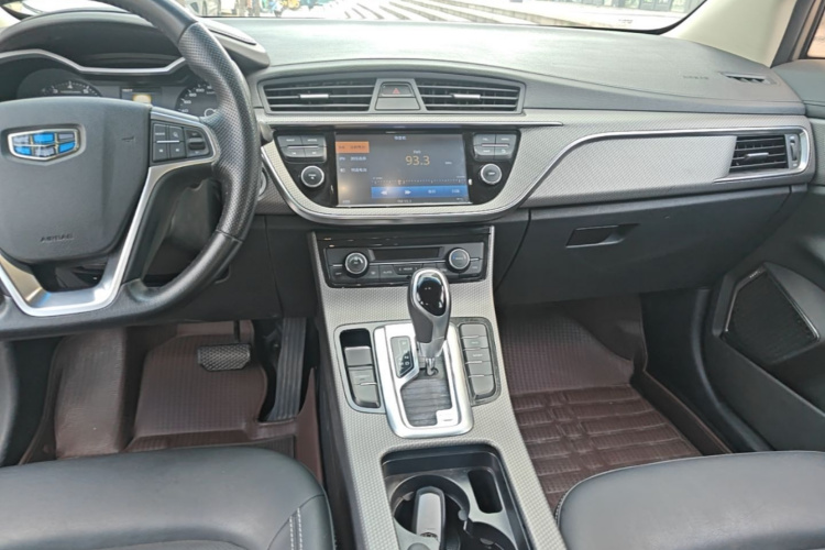 GEELY Emgrand GS 2016 car image #10