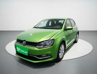 Volkswagen Polo 2015 Volkswagen Polo 2015 car image