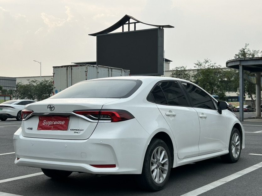 Toyota Corolla 2022 car image #9