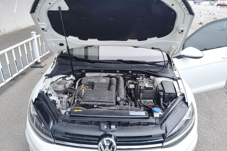 Volkswagen Golf 2018 #20 Volkswagen Golf 2018 car image #20