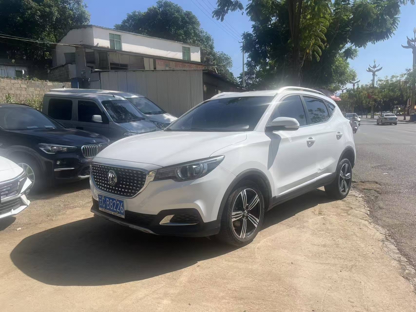 MG ZS 2019 immagine di auto 