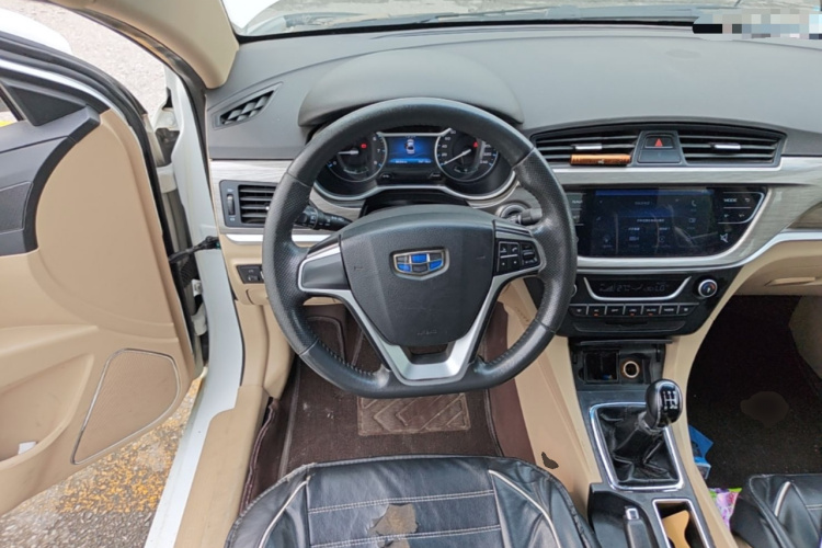 GEELY Emgrand 2017 #12 GEELY Emgrand 2017 car image #12