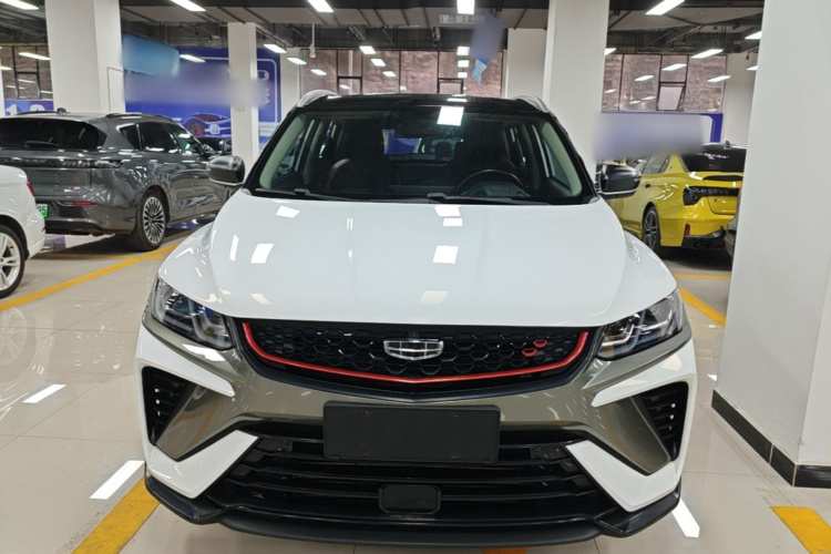 GEELY Coolray 2022 изображение автомобиля #3