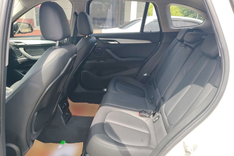 BMW X1 2016 car image #13