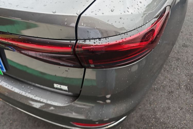 GEELY Emgrand 2024 car image #8