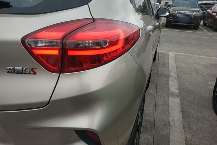 GEELY Emgrand GS 2020 #8 GEELY Emgrand GS 2020 car image #8