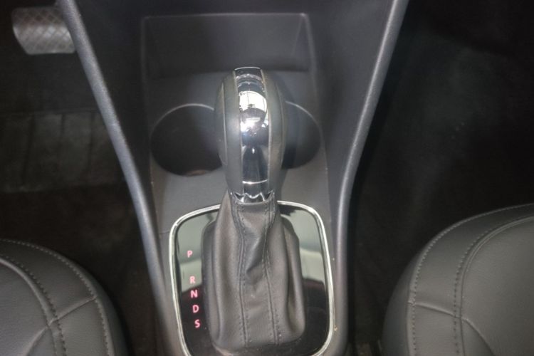 Volkswagen Polo 2018 #14 Volkswagen Polo 2018 imagem de carro #14