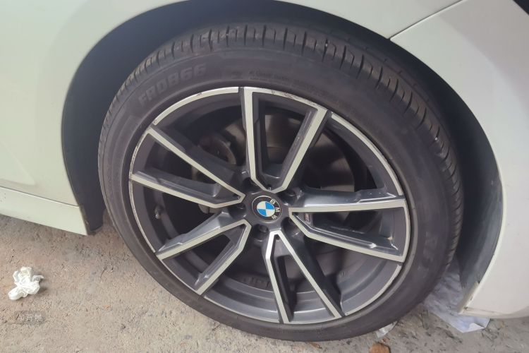 BMW 3 Series 2021 #9 BMW 3 Series 2021 car image #9