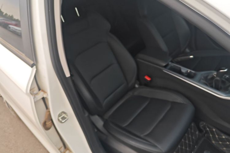 GEELY Emgrand 2024 car image #24