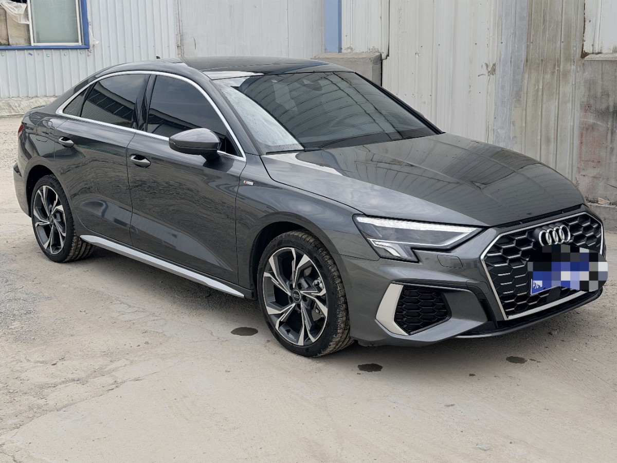 Audi A3 2023 car image #3