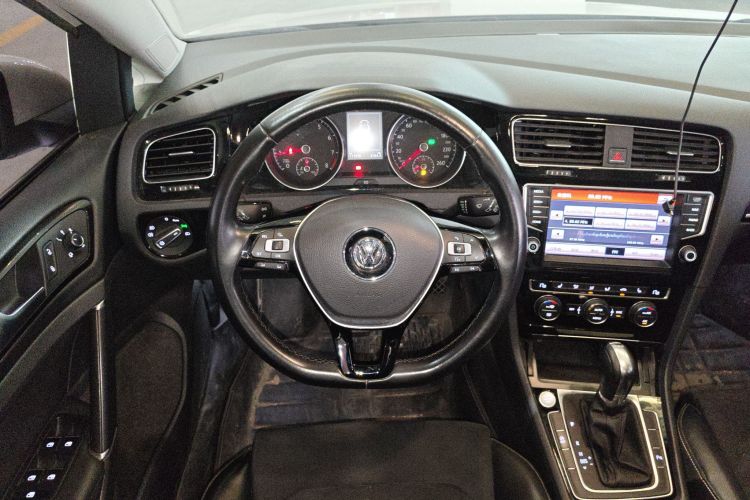 Volkswagen Golf 2016 imagen de coche #11