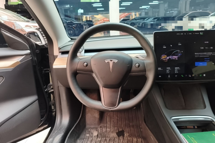 Tesla Model 3 2023 #11 Tesla Model 3 2023 car image #11