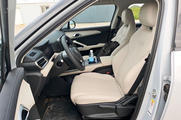 BYD YuanUP 2025 car image #15