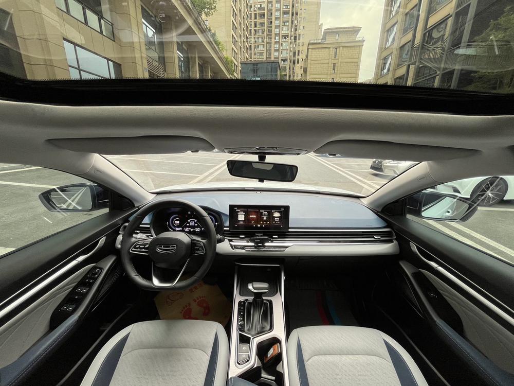 GEELY Emgrand 2021 car image #8