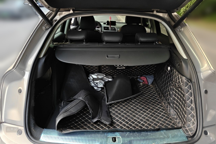 Audi Q3 2019 #21 Audi Q3 2019 car image #21