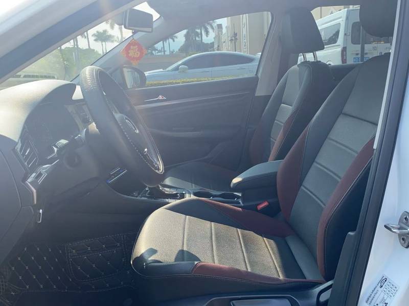 Volkswagen Bora 2019 car image #4