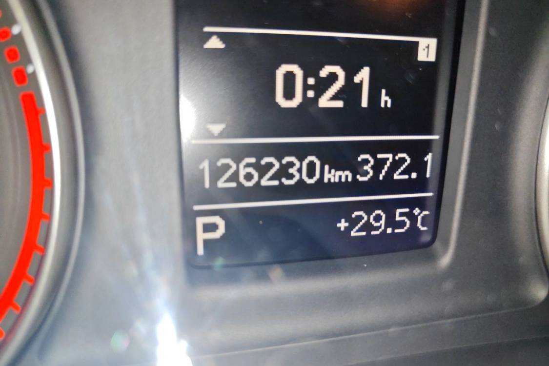 Audi Q3 2018 #25 Audi Q3 2018 car image #25