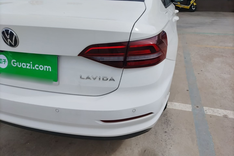 Volkswagen Lavida 2021 car image #8
