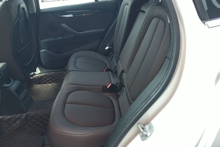 BMW X1 2020 imagen de coche #17